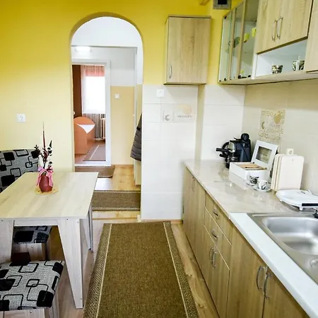 Flower Apartment